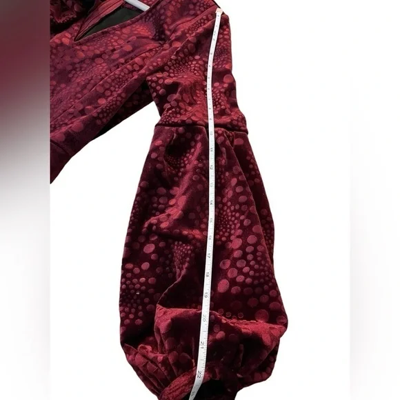 VELVET FITTED MIDI DRESS WITH PUFF SLEEVES SIZE M - Picture 10 of 11